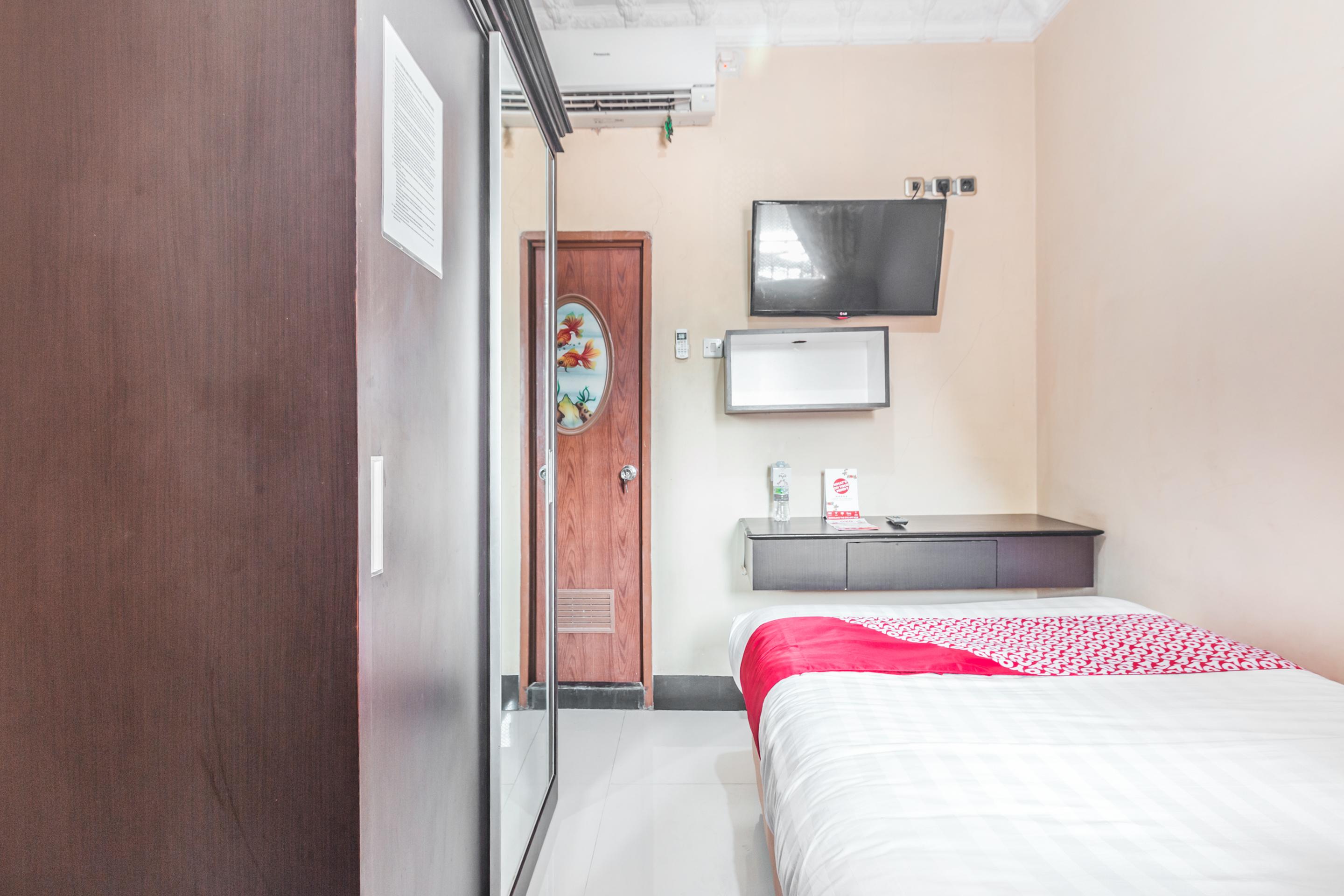 Super Oyo 1640 Fallinda Hotel Bogor Ngoại thất bức ảnh