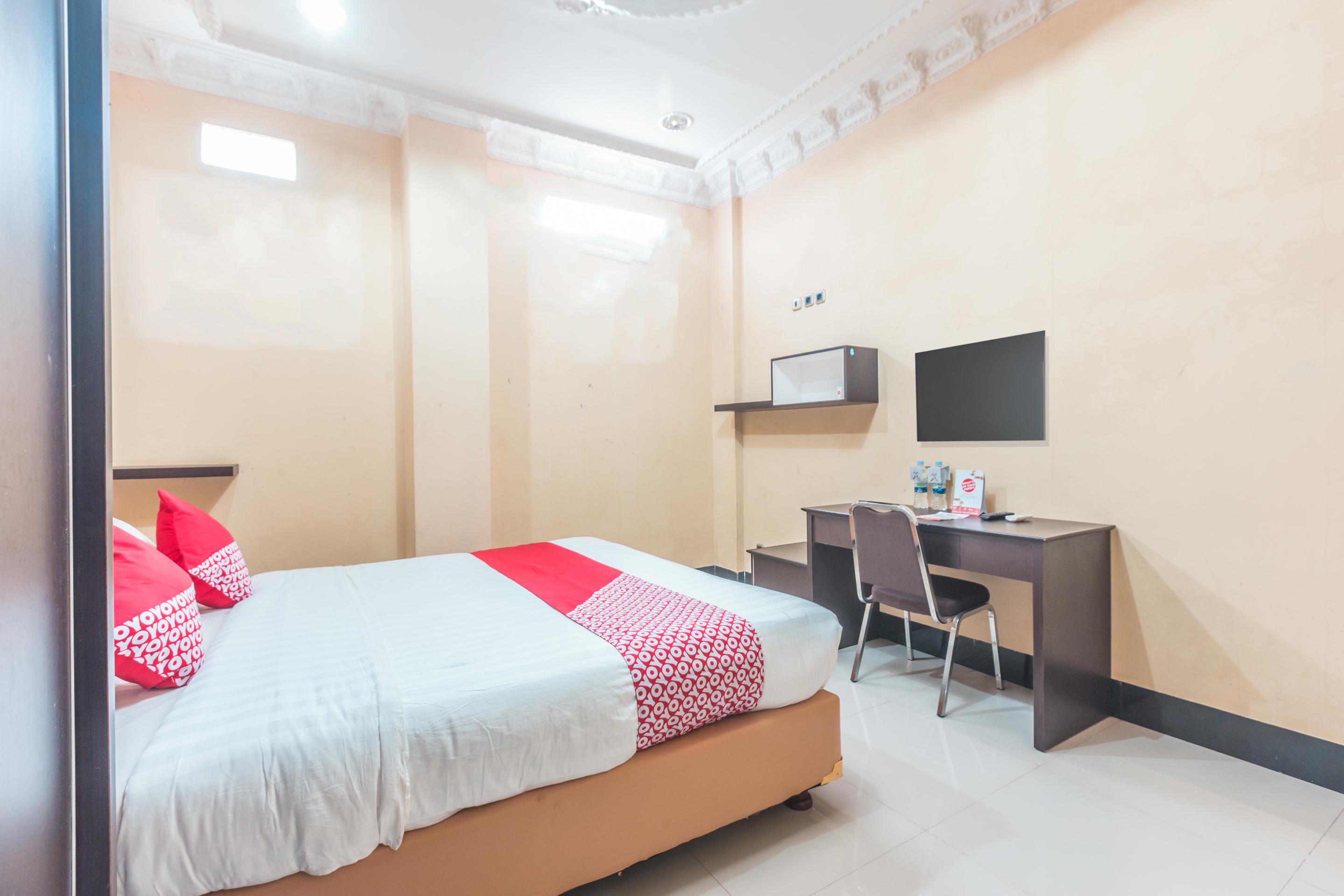 Super Oyo 1640 Fallinda Hotel Bogor Ngoại thất bức ảnh